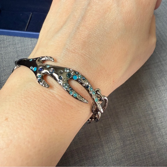 SWAROVSKI ~ Domination Bracelet ~ Matches Necklace in Closet - Picture 8 of 9